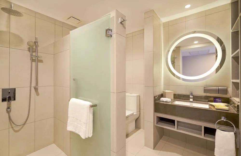 Swiss Garden Resort & Spa Damai Laut - photo 9
