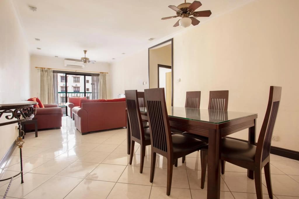 Marina Court 3Bilik2Tandas Apartmen Tengah2 Bandar Maksimum 10 Org Termsk Kanak2 1 Parkir Percuma 2 Kolam Besar - photo 10