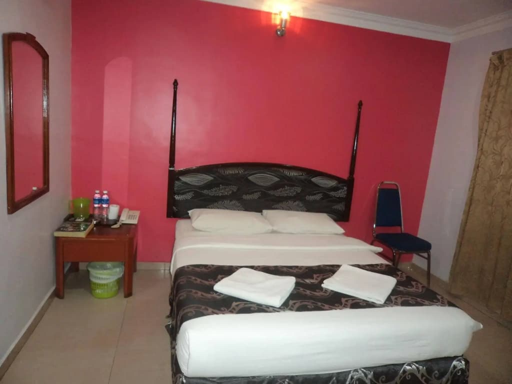 OYO 424 KK Inn Hotel - photo 3