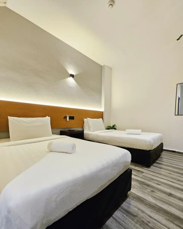 Georgetown Times Inn Hotel - photo 6