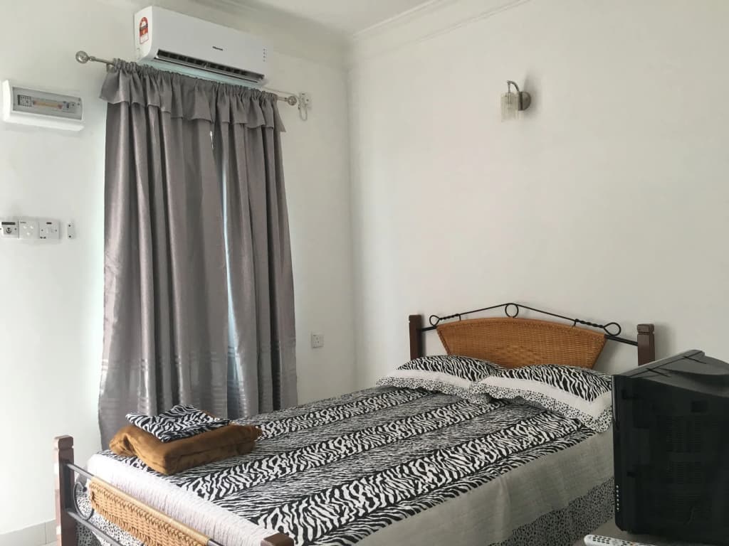 Lyaa Resthouse - photo 2