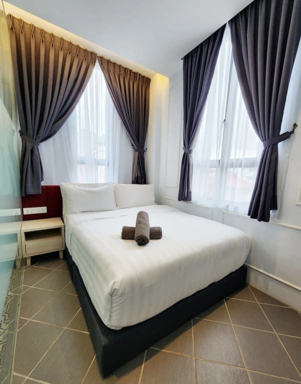 Mac Hotel By Sky Hive - photo 3