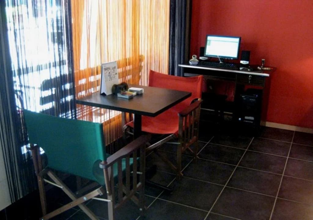 Beds Guesthouse - photo 5