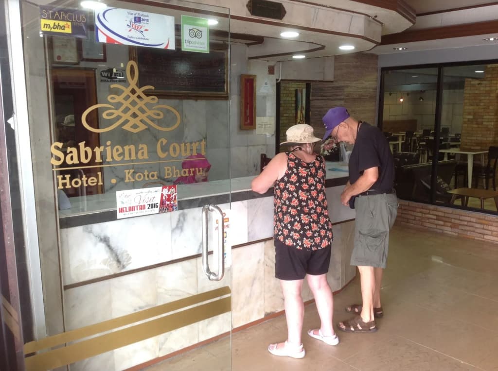 Sabrina Court Hotel - photo 31