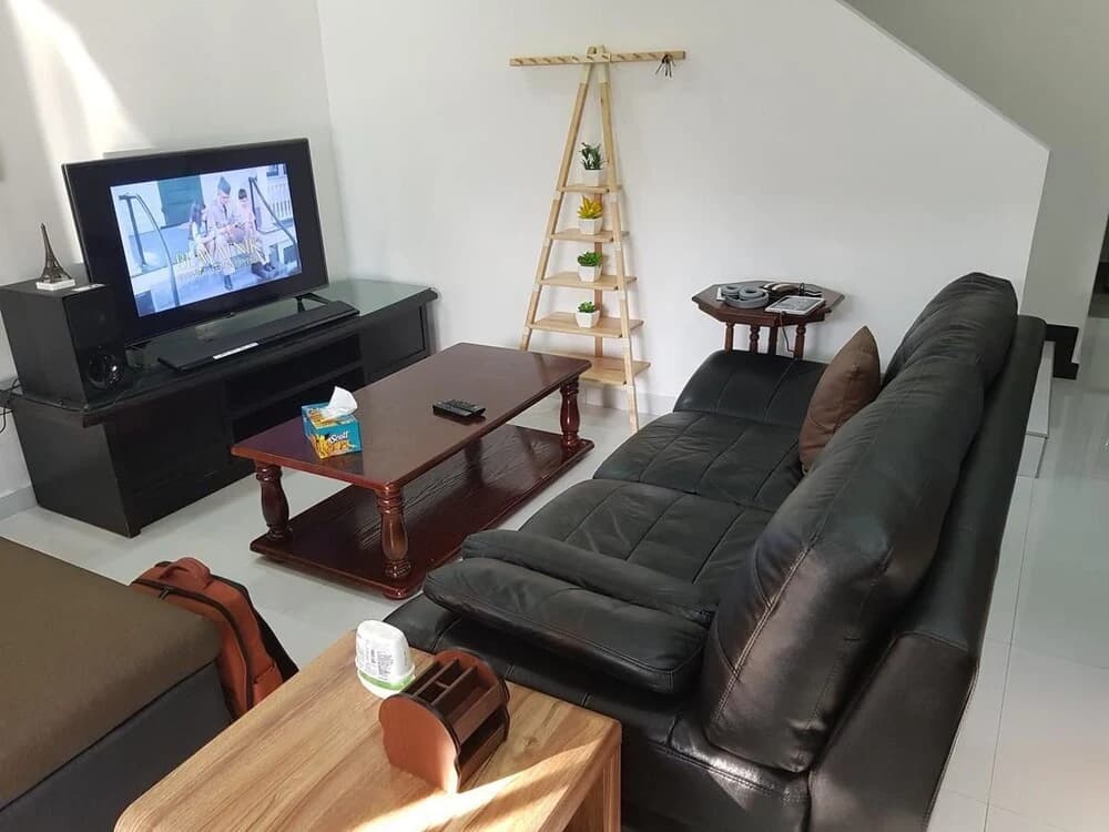 Corner House Near KLIA and Sepang Circuit - photo 2
