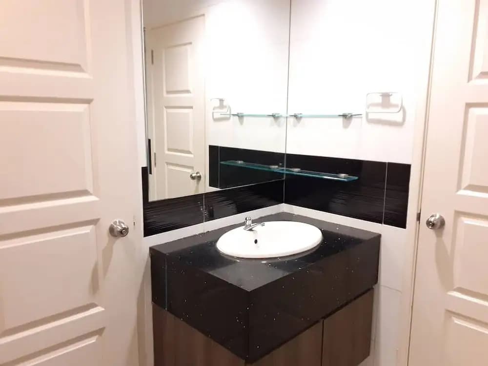 Mansion One Suites - One Bedroom Suites - photo 8