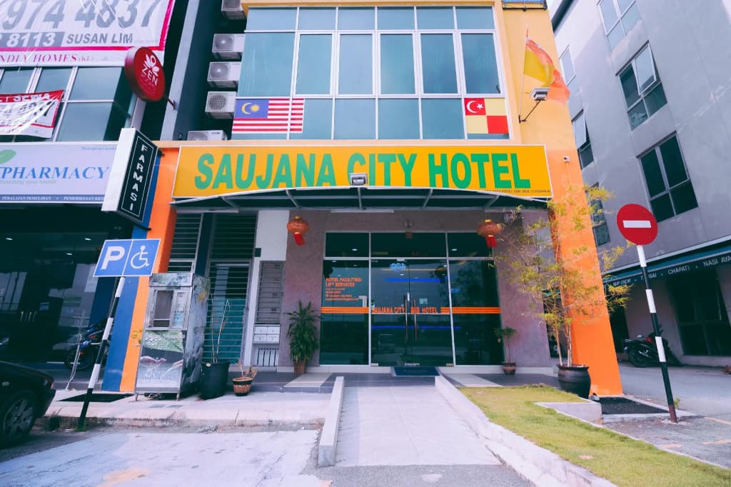 Saujana City Hotel - photo 1