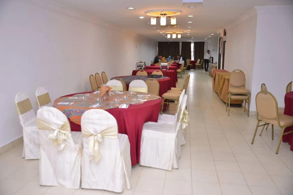 Koptown Hotel - photo 11