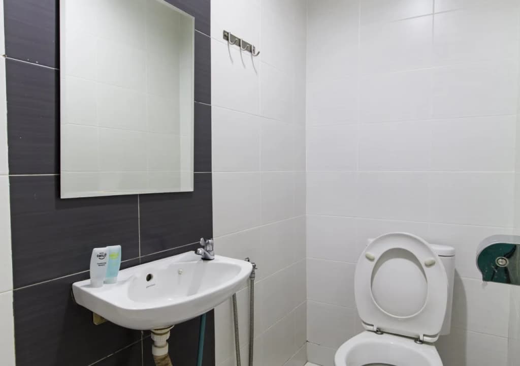 Smile Hotel Wangsa Maju - photo 8