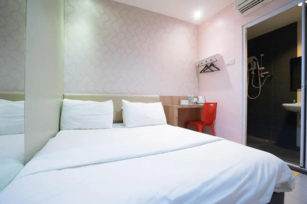 Cappuccino Hotel - photo 4