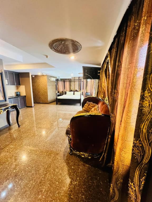 OYO 90134 K Garden Hotel - photo 12