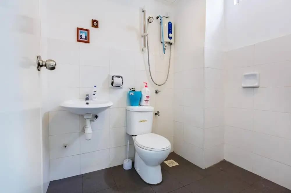 Best Walkable Location at Desa Tebrau Johor Bahru - photo 9