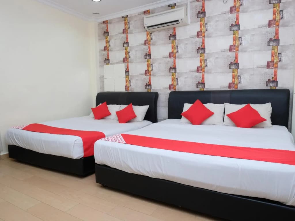 OYO 1031 Aj Suite Hotel - photo 5