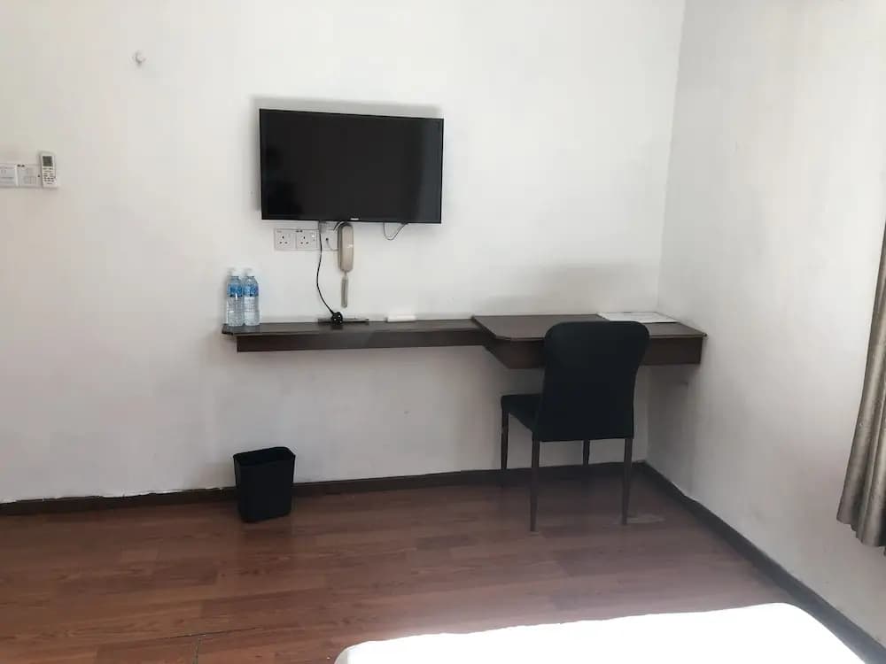 OYO 90668 Joy Inn - photo 10