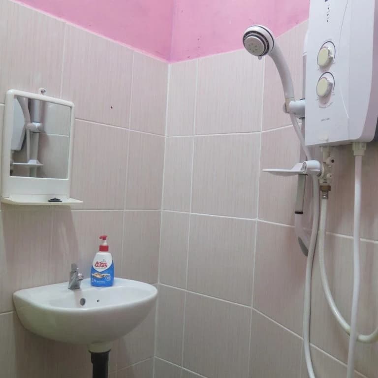 Postar's Backpacker - Hostel - photo 8
