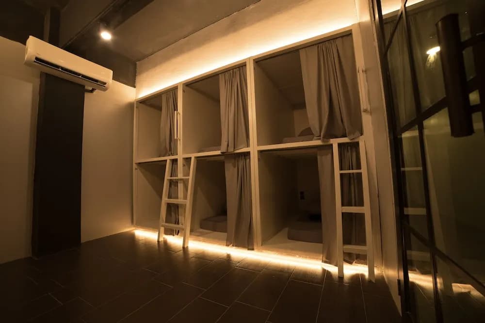 Bed Attitude Hostel Cenang - photo 9
