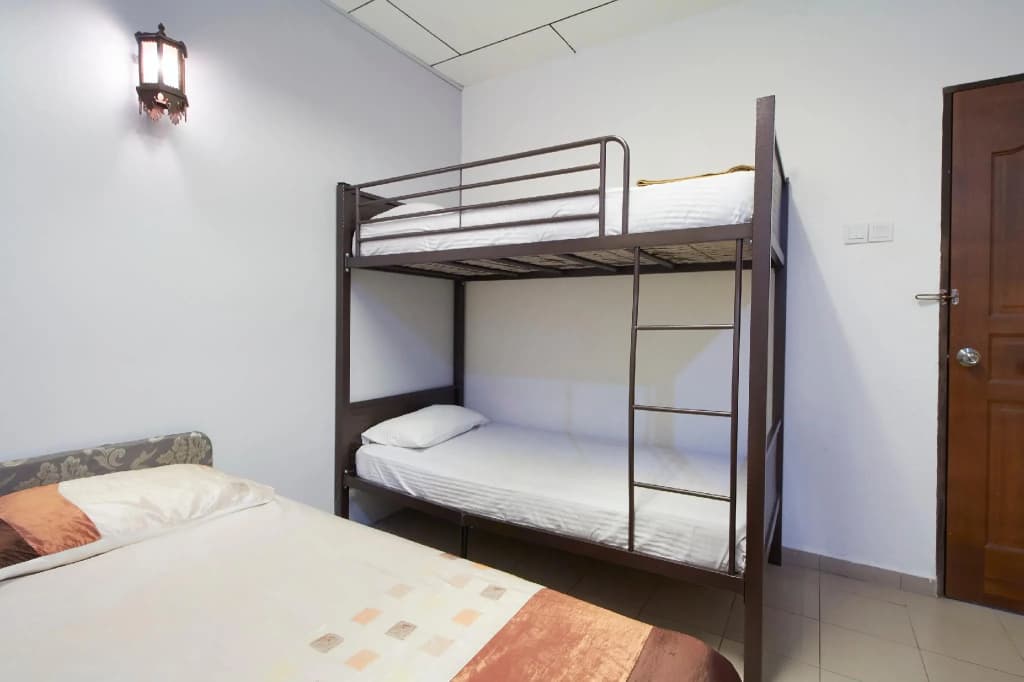 G99 Hotel - photo 3
