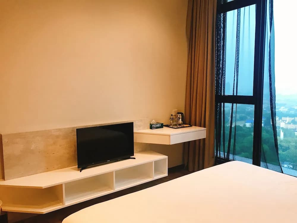 Expresssionz Professional Suites by 7kgTravellerHome - photo 5