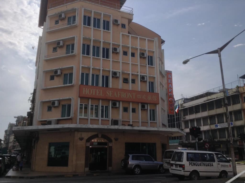 Hotel Seafront - photo 1