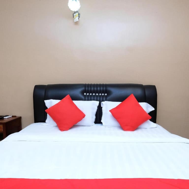 Swing & Pillows @ Ayuni Hotel, Bangi Selangor - photo 41
