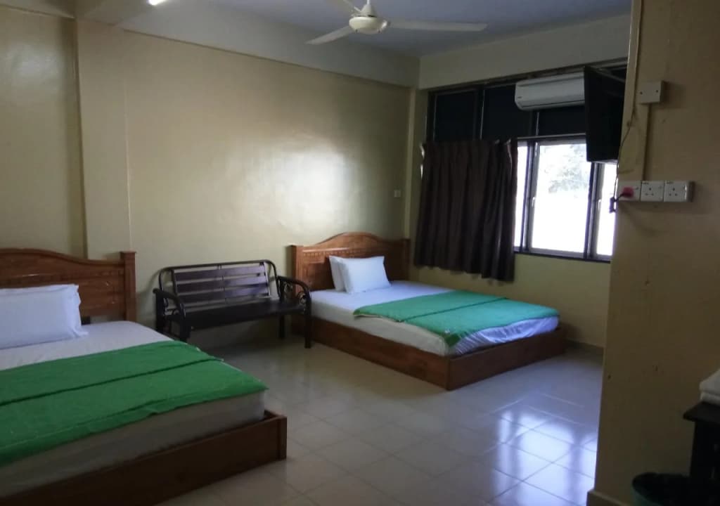 History Hotel - photo 13