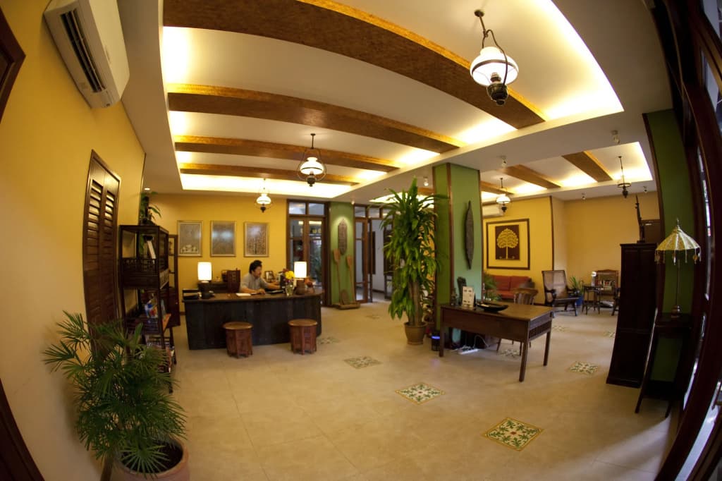 Anggun Boutique Hotel - photo 2