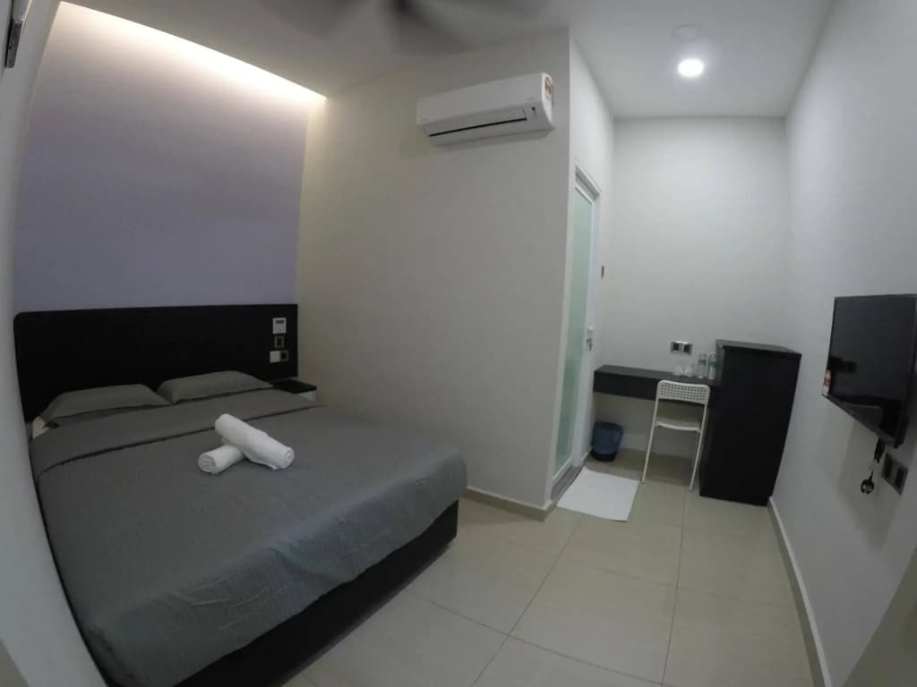 Merrinton Hotel - photo 6