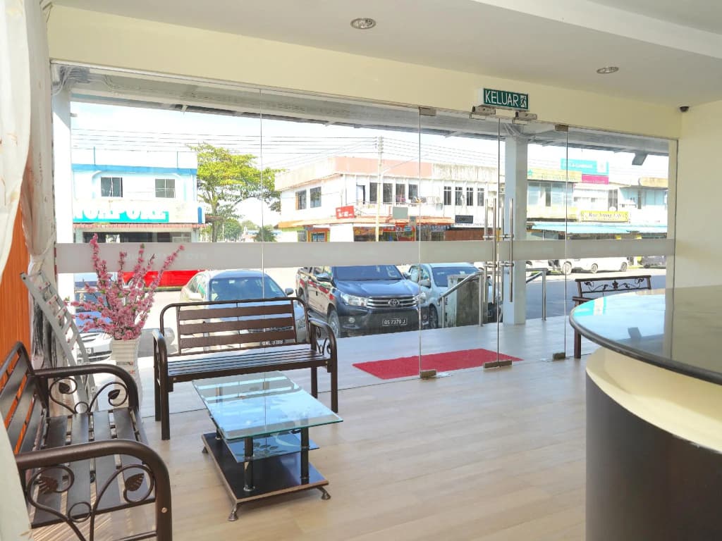Hotel O Utama Inn - photo 14
