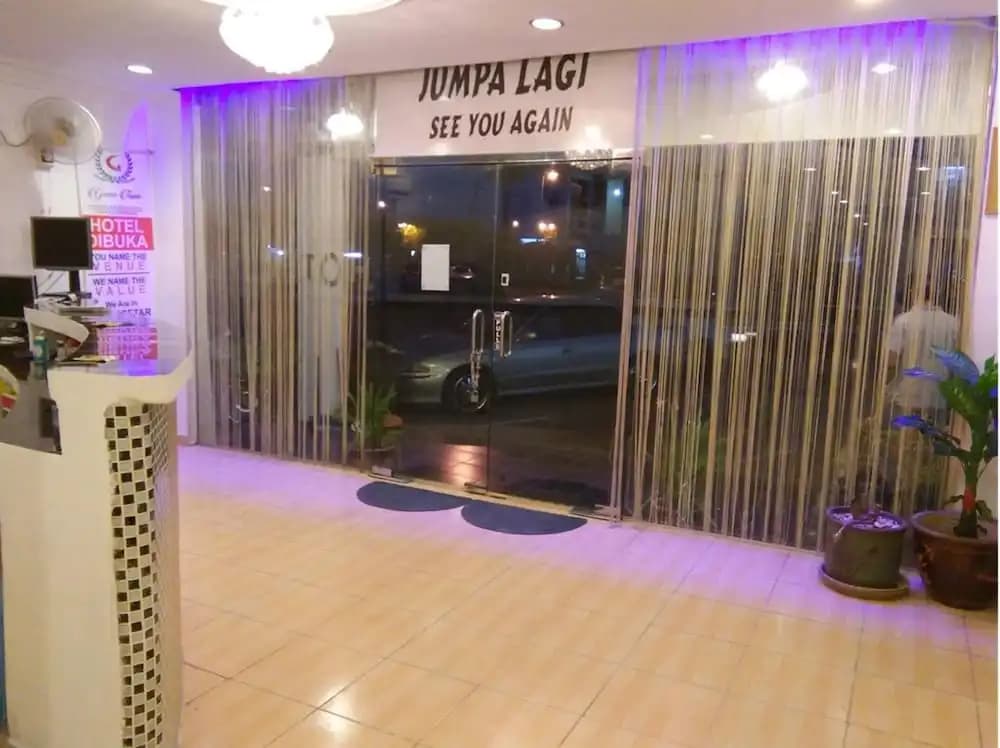 Green Town Hotel And Resort Alor Setar - photo 14