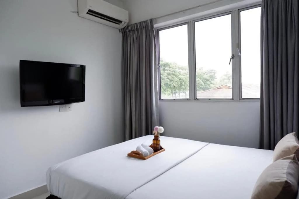 Indah Garden Hotel - photo 4