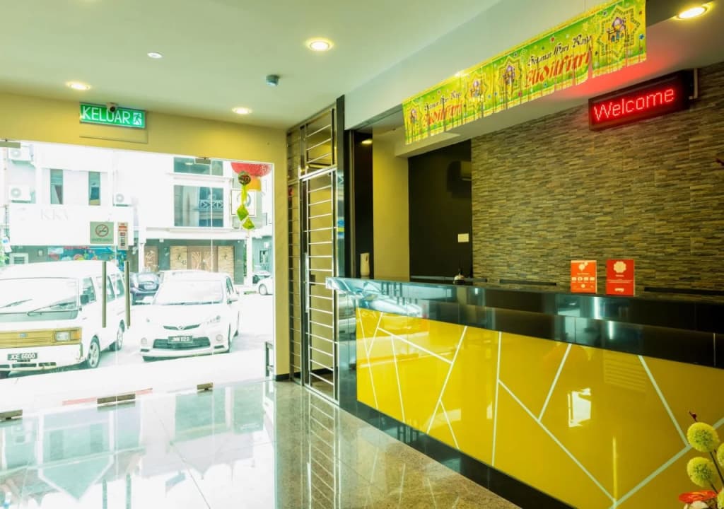 Hotel Zamburger Tampoi Utama - photo 12