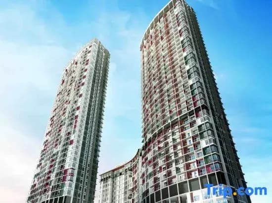 #ICT1, Cozy 2R1B High-Rise in i-City - photo 1