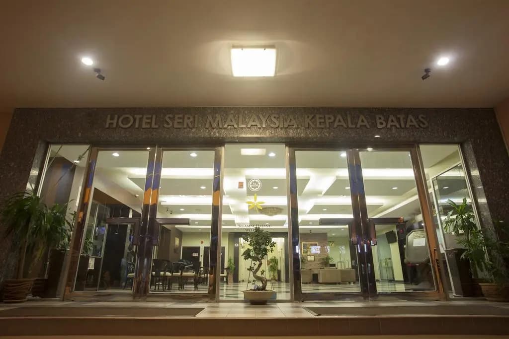 Hotel Seri Malaysia Kepala Batas - photo 1