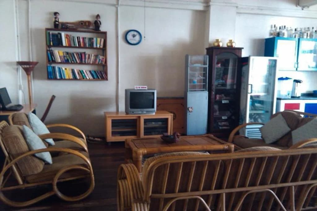 Jesselton Cabin - Hostel - photo 23
