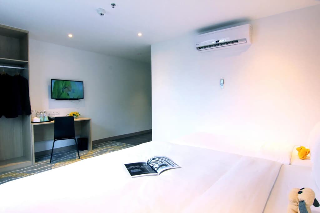 Pacific Express Hotel Chinatown - photo 5