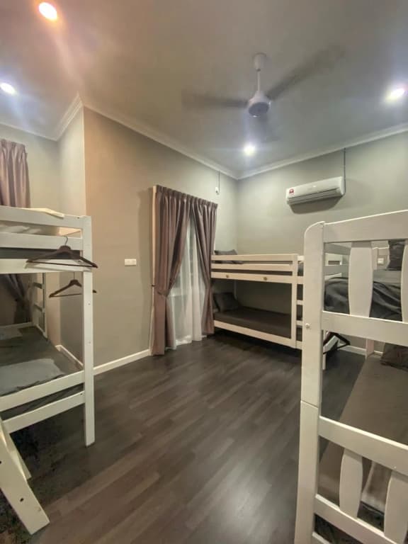 Shafickza Guesthouse - photo 15