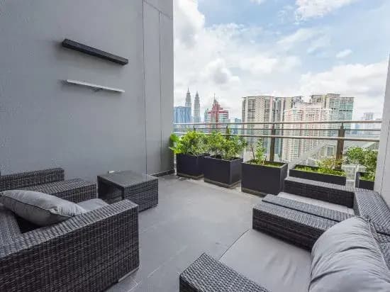 Expressionz Professional KLCC Suites BY EC - photo 5