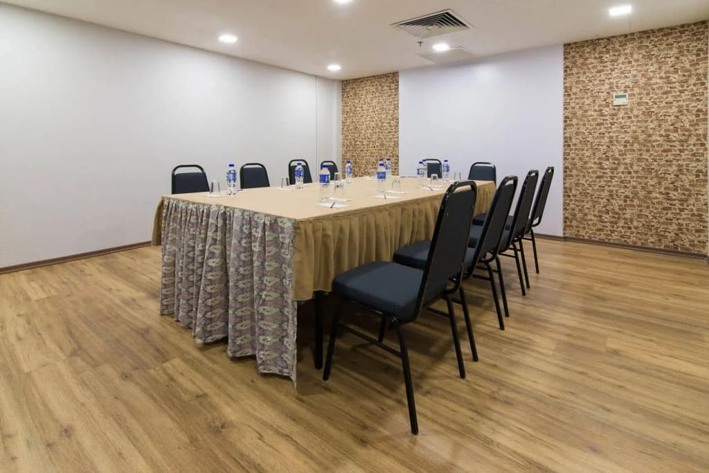 Panorama Hotel - photo 13