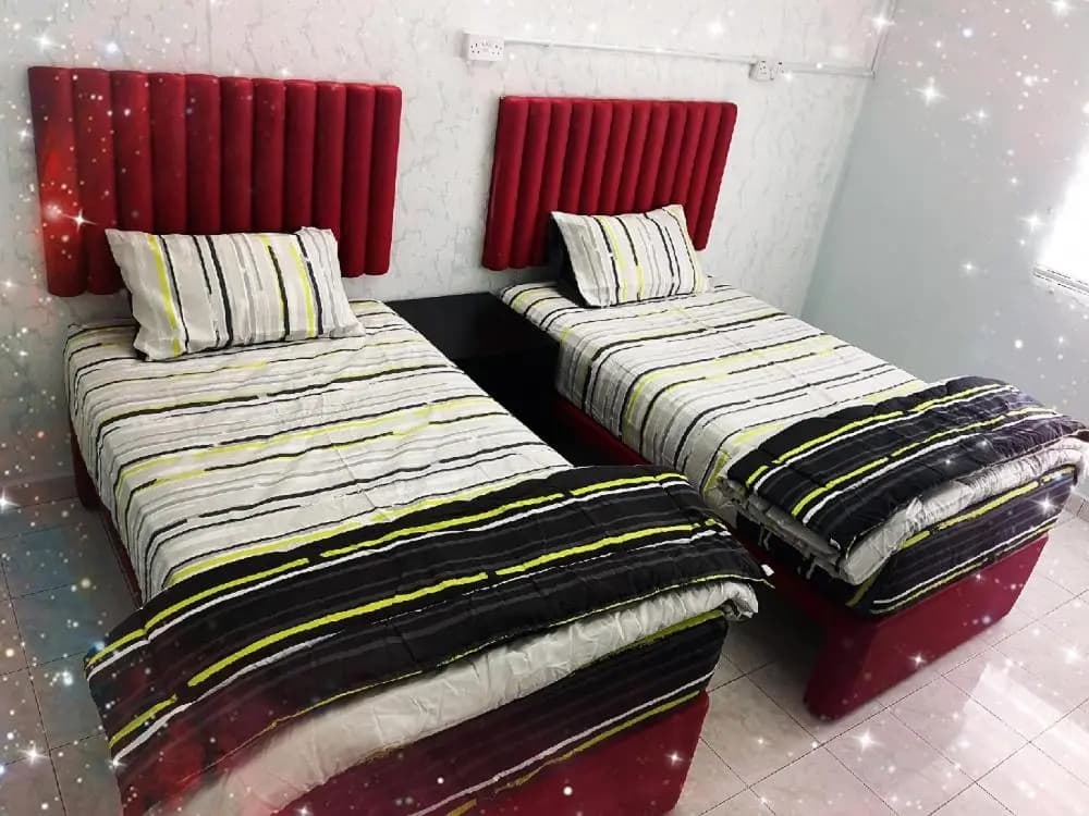 HP klebang t asek home shoplot 1st floor 6 pax wifi - photo 3