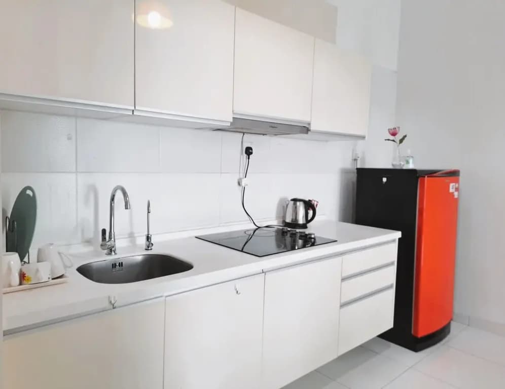 JB Bukit Indah Skyloft Suites - photo 13