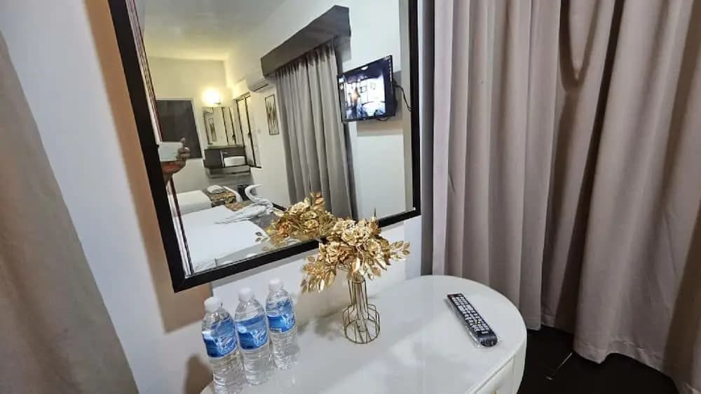 Warisan Hotel - photo 10