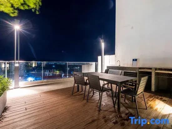 The Shore Premier Suites Kota Kinabalu - photo 3