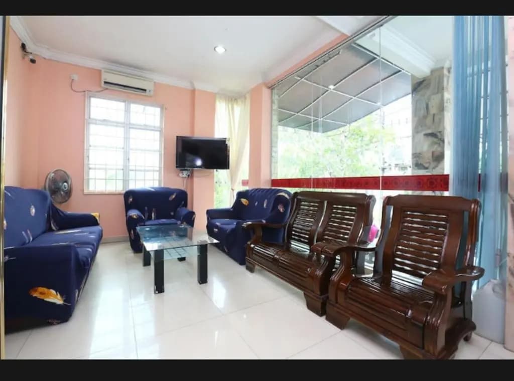 Sa Villa Holiday Inn - photo 5