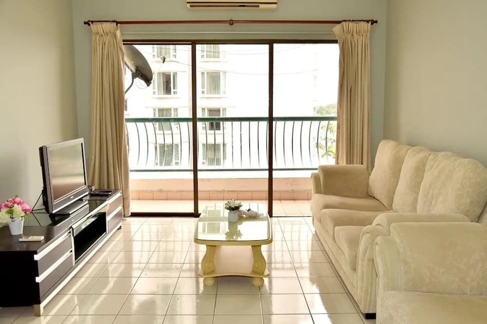 Marina Court by 80's Sabah Homestay - photo 5