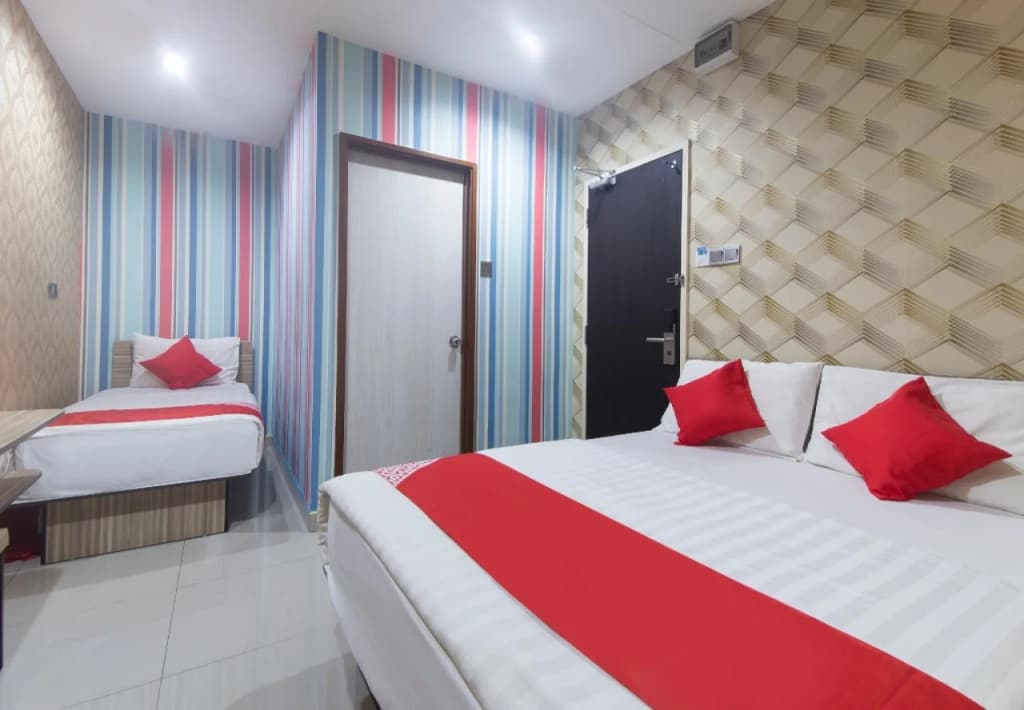 Super OYO Capital O 804 Hotel Pinji - photo 4