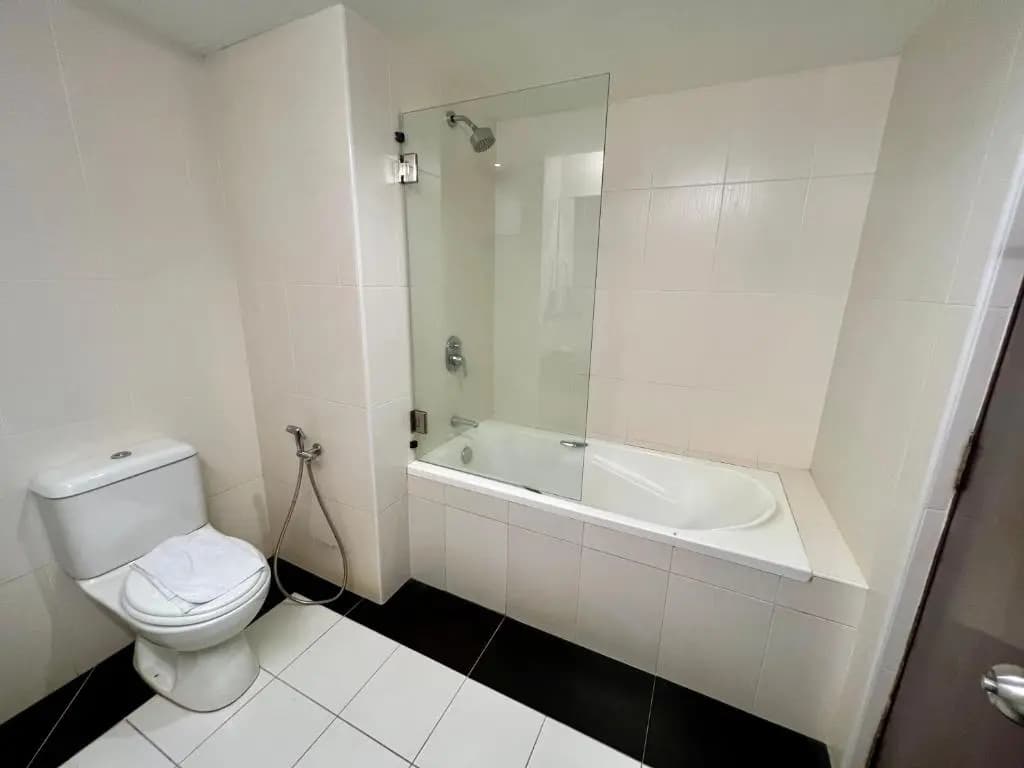 Hotel YT Midtown - photo 9
