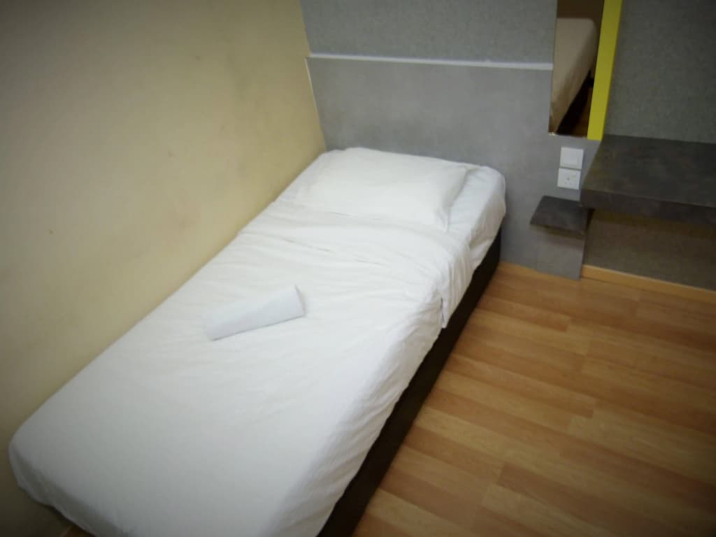 Smile Hotel Wangsa Maju - photo 3