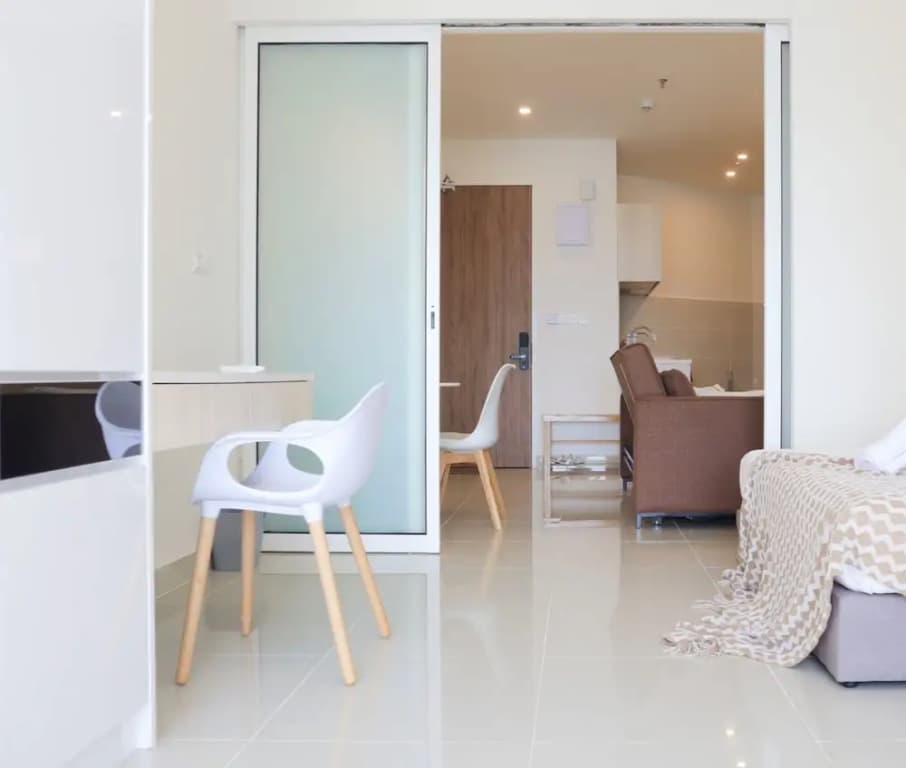 Homesuite' Home at The Shore KK - photo 4