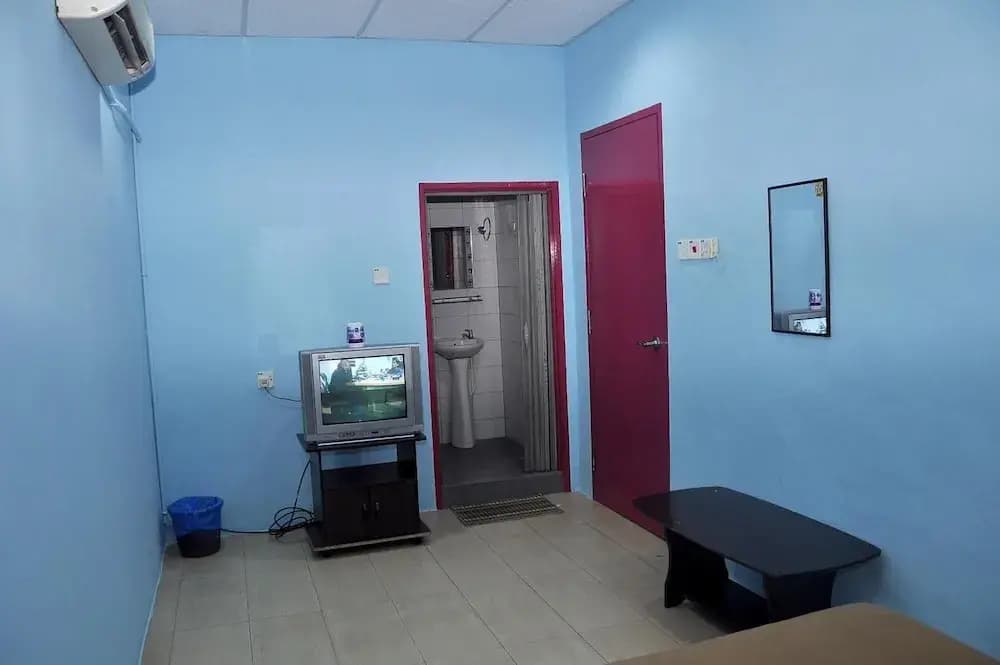 Tanjak Motel - photo 17