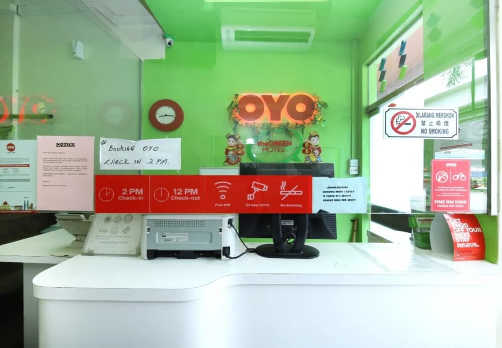 OYO 479 The Green Hotel - photo 16